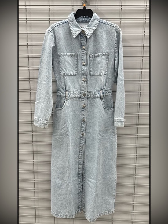 Zara Dresses & Skirts - Zara Light Wash Denim Long Sleeve Maxi Shirt Dress